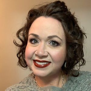 Meet your Posher, Pj